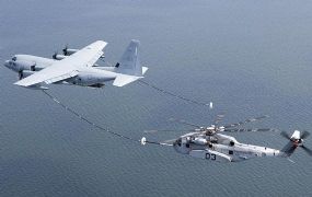 Nieuwe CH-53K King Stallion lukt air refuelling in turbulent weer