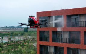 EHang oefent brandblussingen samen met de brandweer