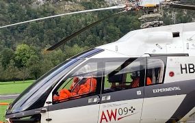 EASA's testteam vliegt voor het eerst met de Kopter Leonardo AW09 EASA's testteam vliegt voor het eerst met de Kopter Leonardo AW09