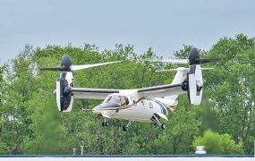 Bristow piloot vliegt voor het eerst met de Leonardo AW609 Tilirotor Bristow piloot vliegt voor het eerst met de Leonardo AW609 Tilirotor