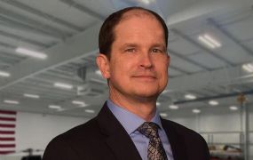 Enstrom bouwt verder aan de toekomst: nieuwe CEO