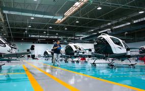EHang verkoopt 50 pilootloze, passagiers EH216-S eVTOL's (zonder piloot!!)