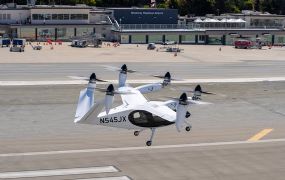 Joby maakt de eerste bemande eVTOL-taxivlucht tussen twee publieke luchthavens