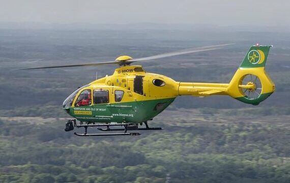 Babcock tekent 4 jaars-contract met UK Hampshire & Isle of Wight ambulance