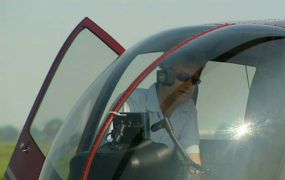 Koning Filip, helikopters en de pers....geen leuke combinatie Koning Filip, helikopters en de pers....geen leuke combinatie